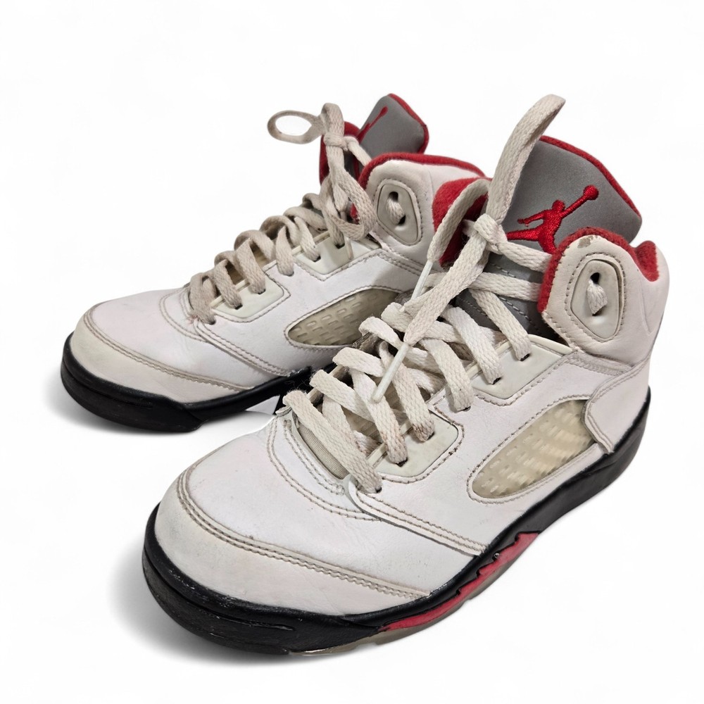 Nike Air Jordan 5 Retro FireRed SilverTongue 440889-102 Youth 1 / 32.5 Sneakers