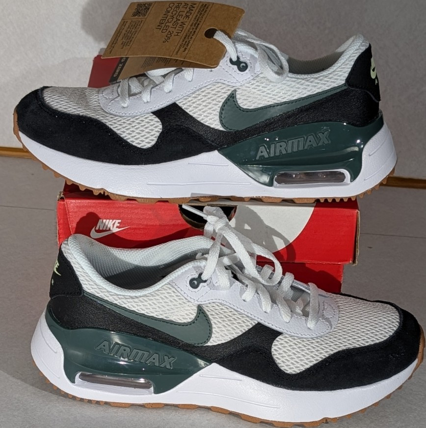 Nike Air Max SYSTM GS White Black Green Unisex Kids Athletic Sneakers 6Y