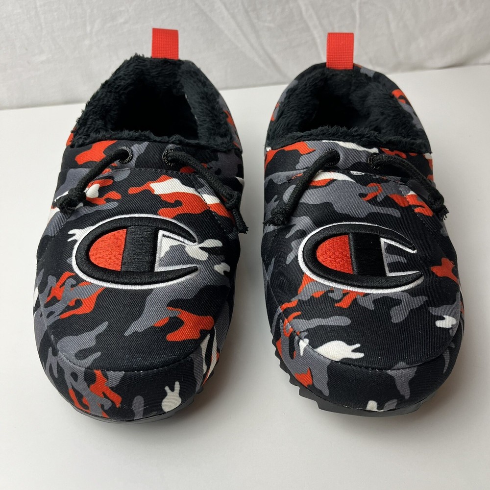 Champion Size 6Y University Camo Red/Gray/White/Black Faux Fur Slippers VGUC