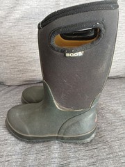 Bogs – Kids Classic High Handle Insulated Black Boots Unisex Kids Size 2