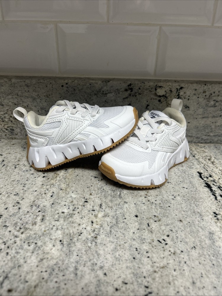 Reebok Kids Zig Dynamica White/Gum Athletic Running Shoes – Kids 6K🔥🔥🔥