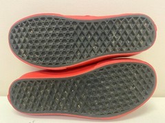 Mens 4 / Womens 5.5 Vans Red Canvas Shoe