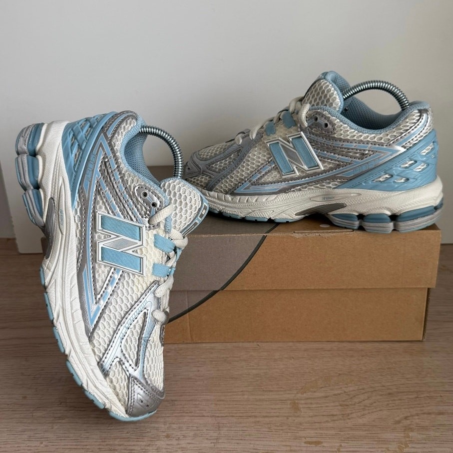 New Balance 1906 R Silver/Metallic Blue Kids Sneakers GC1906EW – SZ 3.5 Y