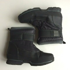 Lands End Youth Size 5m Waterproof Insulated Boot Black Hook and Loop Strap