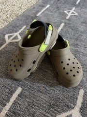 Croc Clogs Kids Size 1 Green Slip On Foam Clog Lightweight Outdoors Casual
