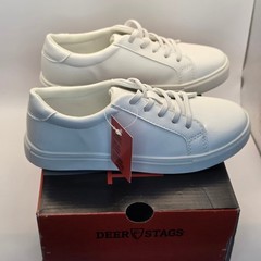 Deer Stags Blake Kids White Simulated Leather Low Top Sneakers Size 1M New