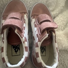 Vans Old Skool V Color Theory Checkerboard Rose Kid’s Skate Shoes – Size 10-1/2