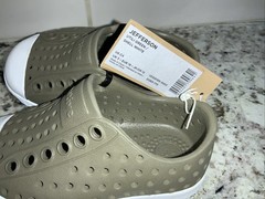 Native Kids Jefferson Sandals Shoes Utili Green Shell White C4 NEW