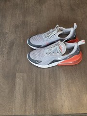Nike Air Max 270 Wolf Grey Bright Crimson White 943345-039 GS Size 6.5Y