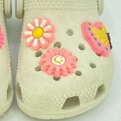 Crocs Clogs Kids 7 Beige Floral & Butterfly Charms Slip On Classic 10009455