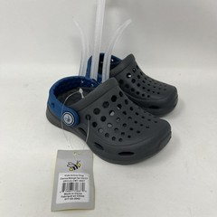 joybees Kid’s Creek Clog Sandals Size C6/C7 Grey with Midnight Teal Back Strap