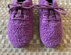 ALLBIRDS SBR Smallbirds Wool Runner Fluffy Fuzzy Wool Kids Sneakers – Y1 Youth 1