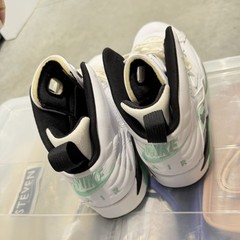 Nike Air Jordan 6 White Mint Green Black High Top Athletic Sneakers 8.5Y Kids