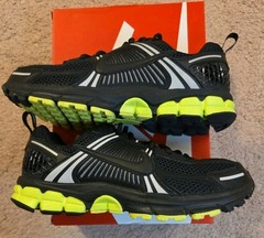 Nike Vomero 5 Black Volt GS Size 6.5Y