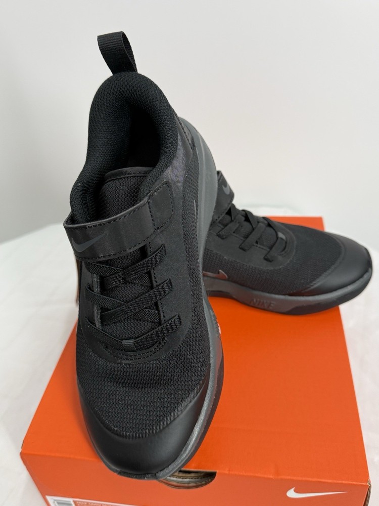 Nike Omni Multi-Court PS in Black/Anthracite Size 1Y New DM9026-001