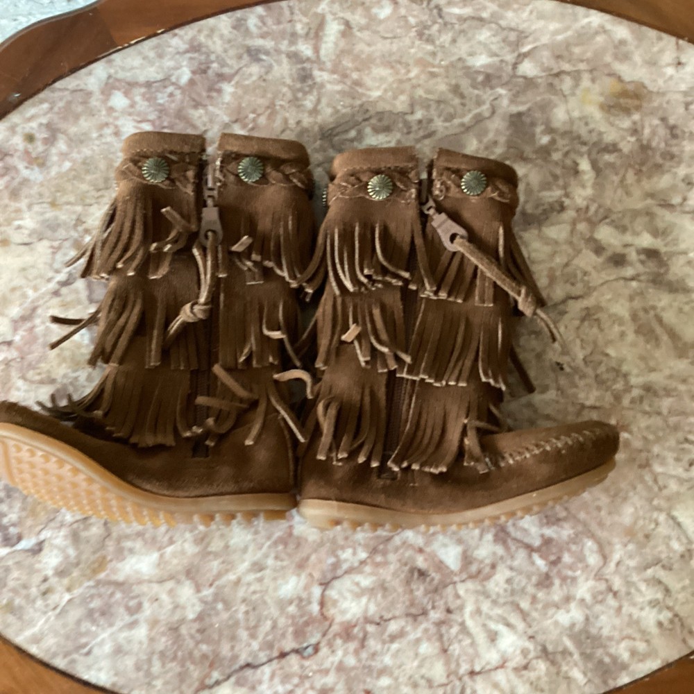 Minnetonka Boots Size 7 Little Kid Leather Suede Soft Sole 3 Fringe Side Zipper