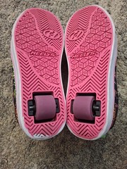 Heelys PRO 20 PRINTS Print Skate Rolling Shoe Youth 4 Women’s 5