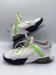 Nike Air Zoom Crossover Basketball Shoes Youth Sz 5Y Green White