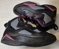 Nike Air Jordan True Flight GS Black Deadly Pink 342774-009 Size 4.5Y / Women 6