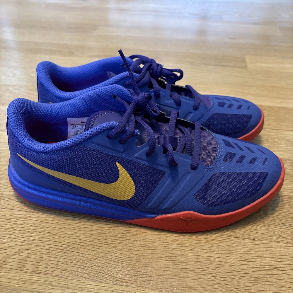 Nike Kobe Bryant Mentality „Purple“ 2014 GS Size 6.5Y Women’s Size 8 705387-500