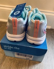 NEW Stride Rite Made2Play Journey Adaptable Sneaker Unisex Kids 11 XW