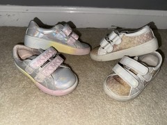 Michael Kors Unisex Kids Iridescent Glitter hook and loop closure Sneaker Silver