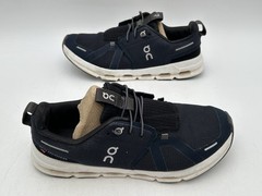 On Cloud Sky Big Kid Shoes Black/Eclipse, US 6