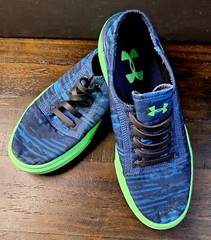 Under Armour Grade School Kickit2 Vg Sneakers Blue & Neon Green 1.5Y