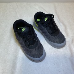 TD Nike Air Max Invigor Grey Black Green 749574-002 NEW Kids Toddler Size 9c