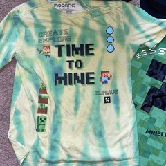 Minecraft Crocs J5, T-shirts, Hat, & Backpack W/Lunchbox Lot