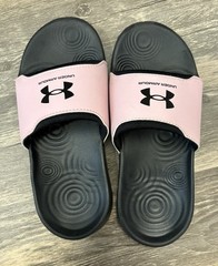 Under Armour Black & Pink Ignite Select Slides for Kids – Size 13K.