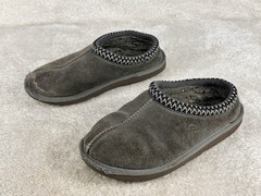 UGG Kids Sz 4 Tasman Slipper Grey Suede Shearling Slip On Shoes 1019066K