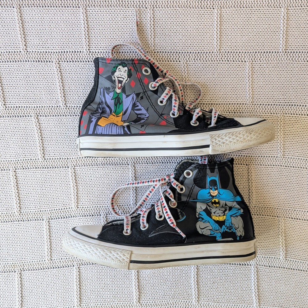 Converse All Star Batman vs Joker DC Comics High Top Kids Shoes Size US 13 Youth