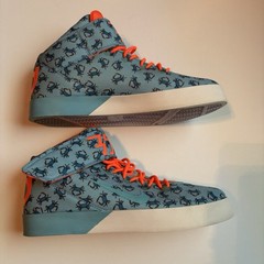 Nike KD Kevin Durant Vulc Blue Crabs Mid Top Basketball Shoes Youth 6/Women 7.5
