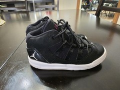 5 pairs – Dolce & Gabbana, Jordan, Adidas and Merrell tennis shoes bundle
