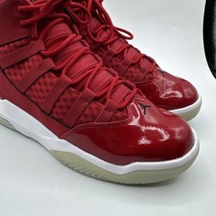 Nike Jordan Max Aura Basketball Shoes Red White Youth Size 7Y CQ9544-600 2019