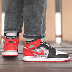 Jordan 1 Mid SE Ugly Christmas Sweater GS Kids DM1208-150 New Authentic