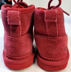 UGG Neumel II Kids Boot Red Suede 100% Authentic Size 3 Unisex