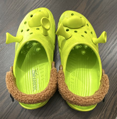 Crocs Shrek Green Clog Men’s US 9 / Women’s 11 Rubber Slip-On Casual Shoes Flat