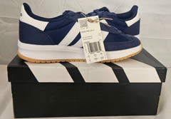 Adidas Run 70s 2.0 J – Size 4Y (5W) – NIB/NWT