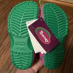 Barney The Dinosaur Crocs Classic Clogs Kids Size C 13 NEW WITH TAGS