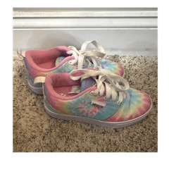 Heelys Pro 20 Prints IV Ella Tie Dye Wheeled Sneakers Kids US yth 2 EU 33
