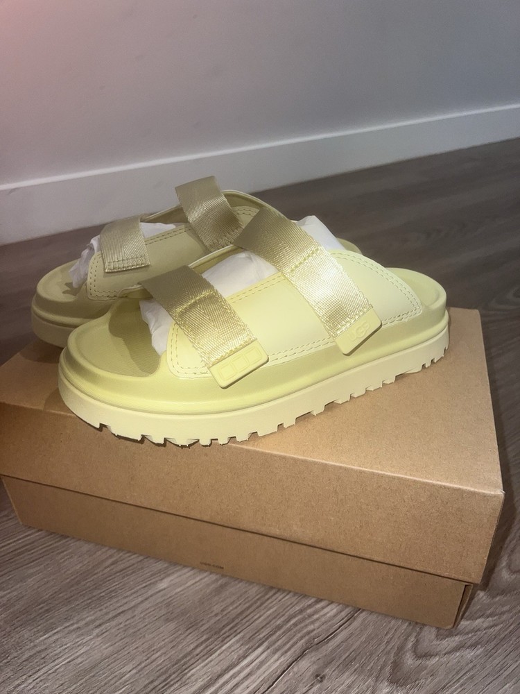 UGG K GOLDENGLOW SLIDE Yellow Synthetic Unisex Kids Sandals Size 3 US 35 EU