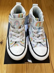 Converse Chuck Taylor All Star Malden Street Blue Rainbows 11.5 US Youth
