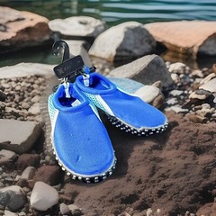 Xertia Unisex Kids Sz XL (11-12) Blue X Teal Beach Travel Water Sport Shoes