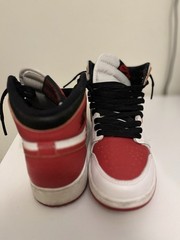 Size 4.5 (GS) – Jordan 1 Retro OG High Bred Toe