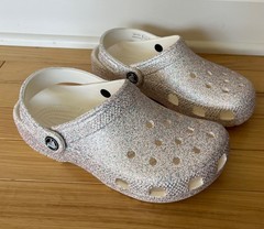 Crocs Kids‘ Classic Glitter Clog, Mystic Glitter, Size 3 little kids