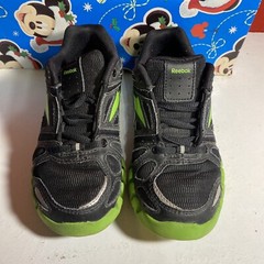 Reebok Zig Dynamic (ps) size 12 v58801