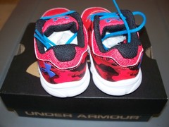 Under Armour B INF Thrill L Red Black Blue Sneakers New Kids Toddlers 6K,7K,8K