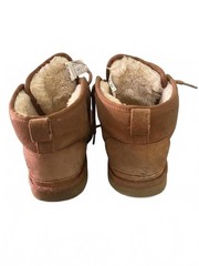 UGG Neumel II Unisex Kid Chukka Boot, Size 6 -Camel